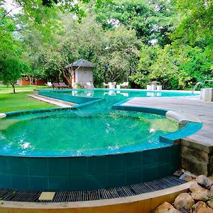 Nil Diya Mankada Safari Lodge